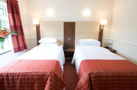 Hotel Monton House 2*
